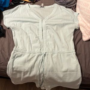 Vineyard Vines Romper